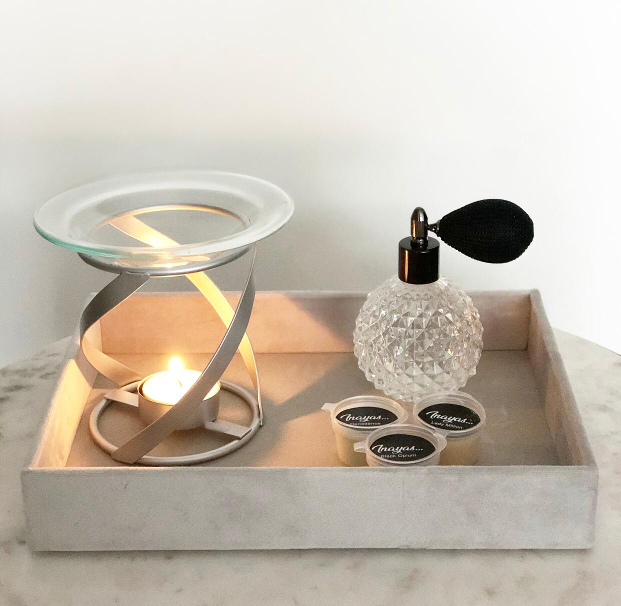 Luxe cadeauset - Spiraal brander met roomspray en grijze velvet bakje